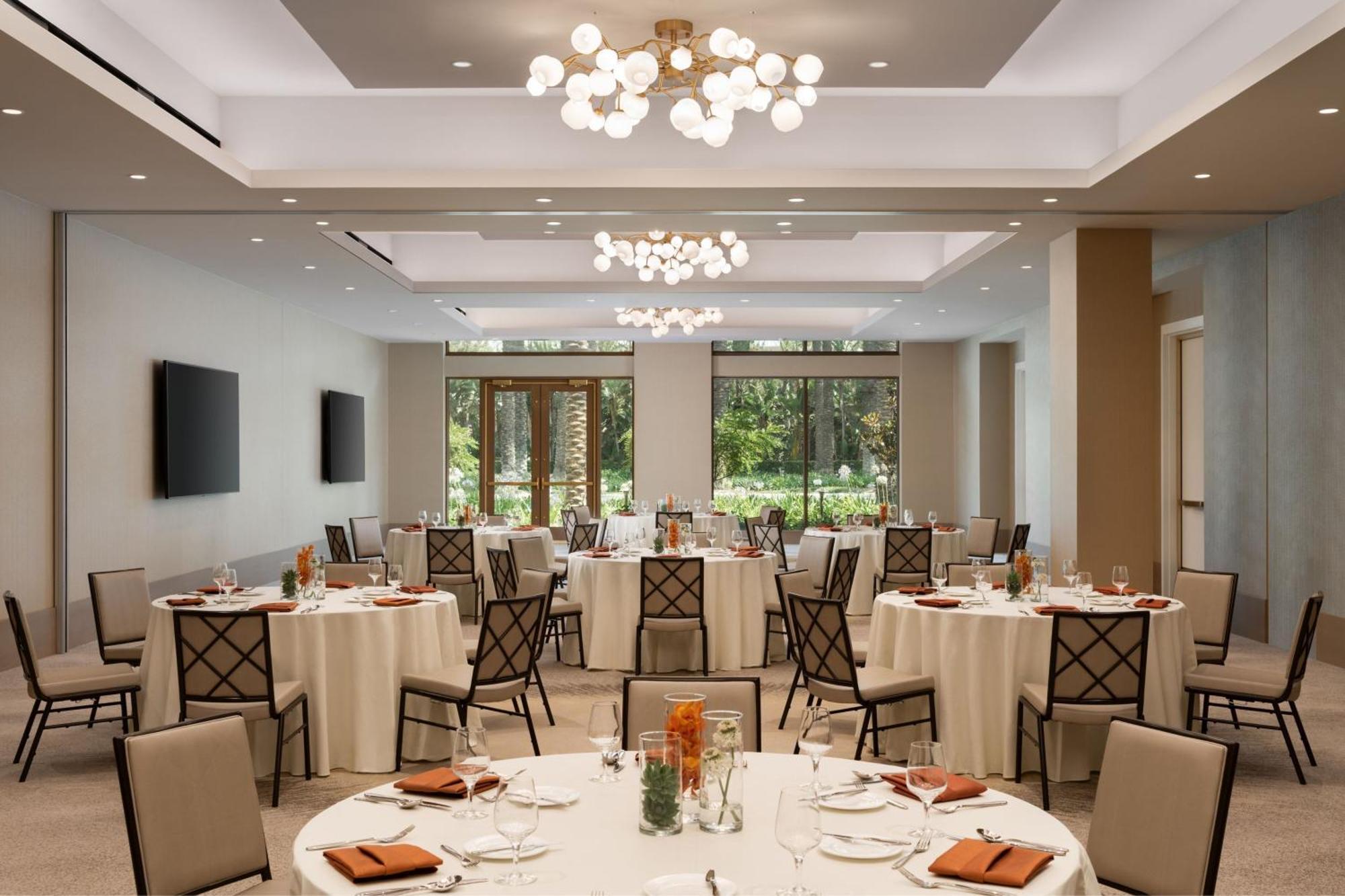 The Westin Anaheim Resort Esterno foto